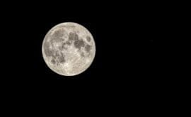 La Pleine Lune de Février 2024: Résonances et Révélations Zodiacales