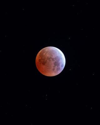 Mercure rétrograde et éclipse lunaire : double impact sur vos pratiques ésotériques