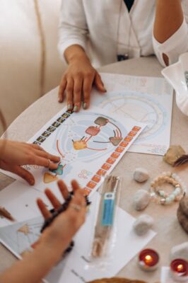 2026 va (vraiment) bouger chez vous : laissez vos Maisons astrologiques vous guider