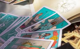 Mercure rétrograde face à Vénus en Bélier : céder au retour d’un ex… ou oser l’inconnu en mars 2026 ?